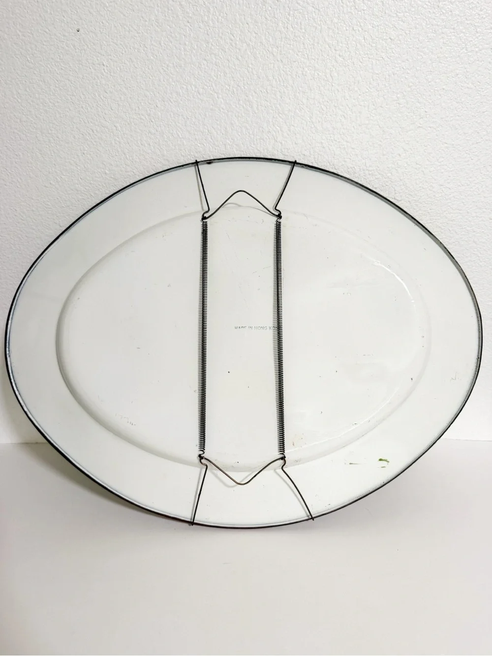 N/A enamel tin
